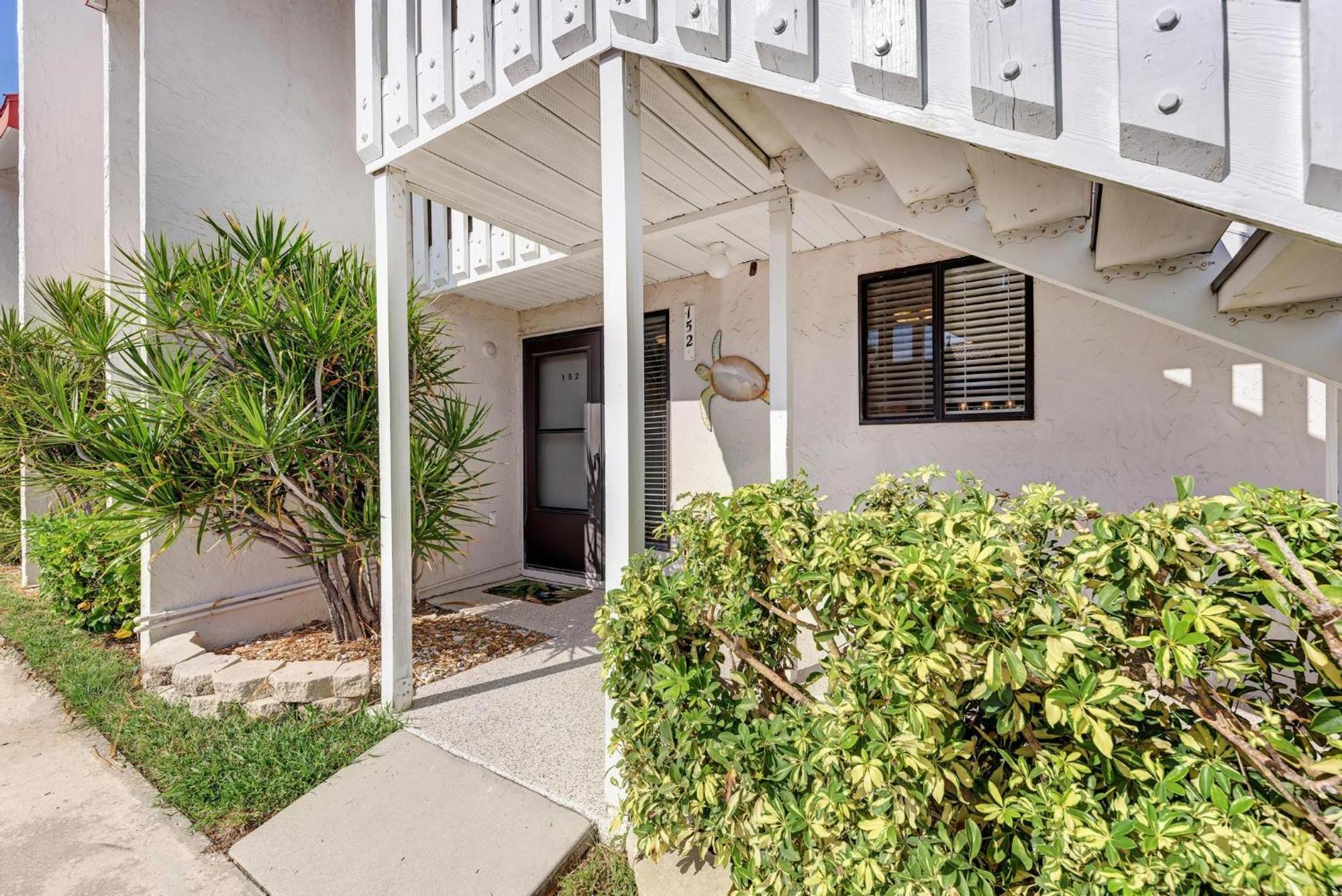 Anna Maria Island Runaway Tropical Dream-One Minute Walk To The Beach-Heated Pool Брейдентон-Біч Екстер'єр фото